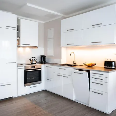 Strandwohnung Mit Grosser Terrasse In Erster Reihe Am Schoenberger Strand, Kajak, Wallbox, 24h Self Check-in, Disneyplus Апартаменты *