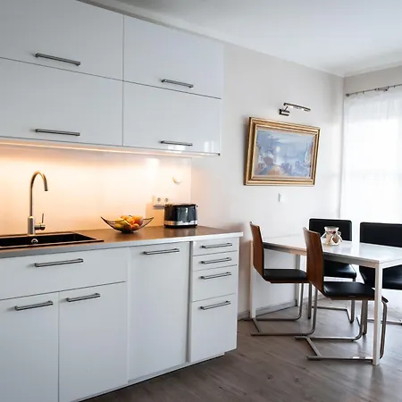 Strandwohnung Mit Grosser Terrasse In Erster Reihe Am Schoenberger Strand, Kajak, Wallbox, 24h Self Check-in, Disneyplus