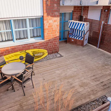 Strandwohnung Mit Grosser Terrasse In Erster Reihe Am Schoenberger Strand, Kajak, Wallbox, 24h Self Check-in, Disneyplus *